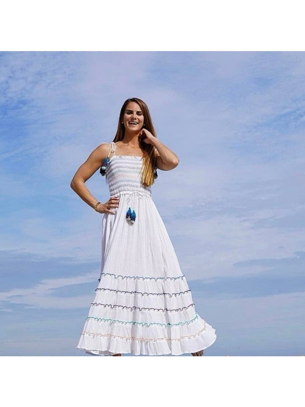 Playa Lucila White Smocked Tassel Spaghetti Strap Tiered Ruffle Maxi Dress Sz XS